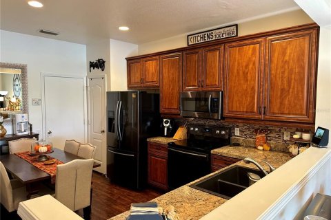 Townhouse in Riverview, Florida 3 bedrooms, 152.73 sq.m. № 1361124 - photo 6