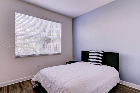 Adosado en venta en Doral, Florida, 4 dormitorios, 214.23 m2 № 1033299 - foto 18