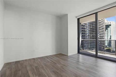 Condo in Miami, Florida, 3 bedrooms  № 1396772 - photo 11