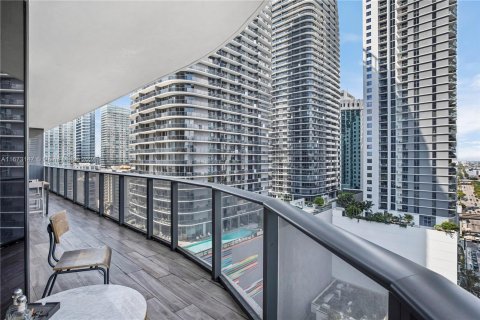 Condo in Miami, Florida, 3 bedrooms  № 1396772 - photo 16