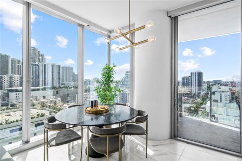 Condominio en venta en Miami, Florida, 2 dormitorios, 88.72 m2 № 1418785 - foto 15