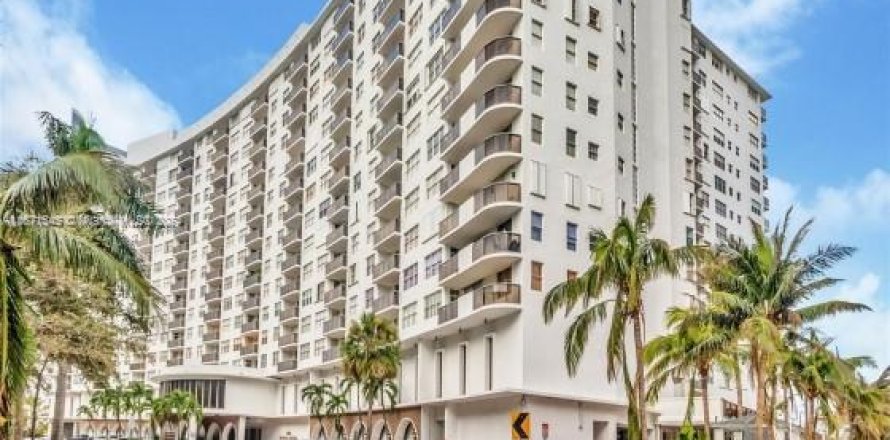 Condo à Miami Beach, Floride, 2 chambres  № 1394731