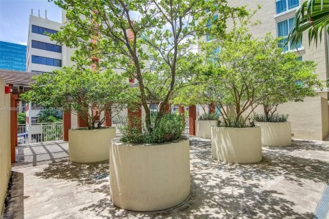 Condominio en venta en Miami, Florida, 1 dormitorio, 71.53 m2 № 1385938 - foto 20