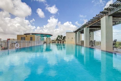 Condominio en venta en Miami, Florida, 1 dormitorio, 71.53 m2 № 1385938 - foto 17