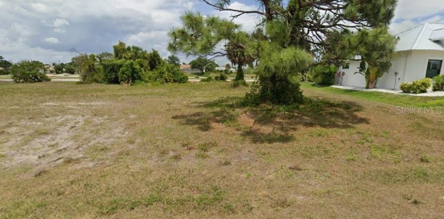 Land in Rotonda, Florida № 1265866