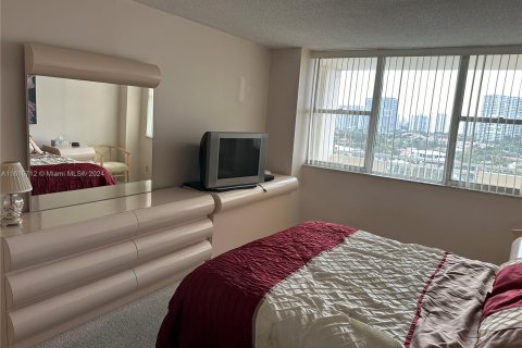 Copropriété à vendre à Hallandale Beach, Floride: 1 chambre, 68.84 m2 № 1291302 - photo 16