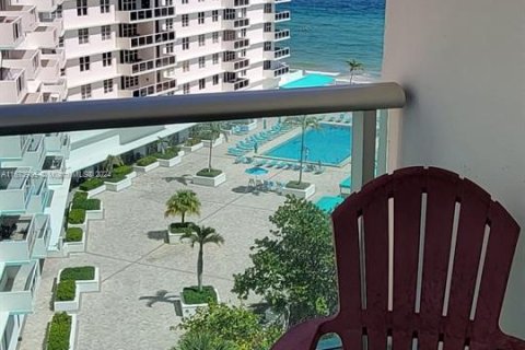 Condominio en venta en Hollywood, Florida, 2 dormitorios, 108.97 m2 № 1397066 - foto 22