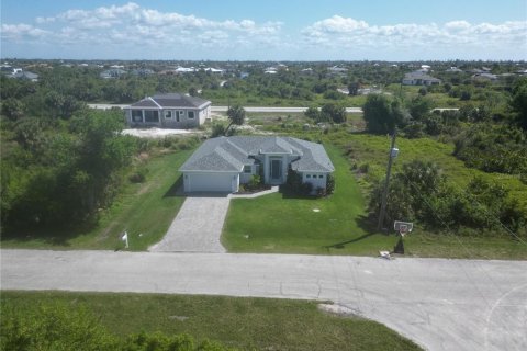 Casa en venta en Port Charlotte, Florida, 3 dormitorios, 150.69 m2 № 1068818 - foto 3