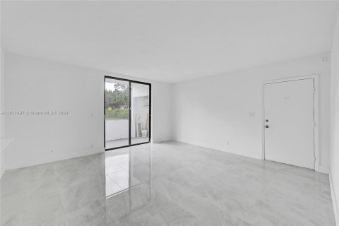 Copropriété à vendre à Coral Springs, Floride: 2 chambres, 92.9 m2 № 1233848 - photo 6