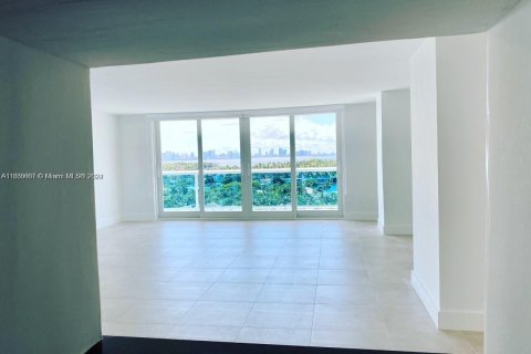 Copropriété à vendre à Miami Beach, Floride: 92.25 m2 № 1305344 - photo 8