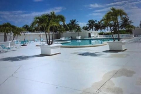 Condominio en venta en Miami Beach, Florida, 3 dormitorios, 144.93 m2 № 1050838 - foto 10