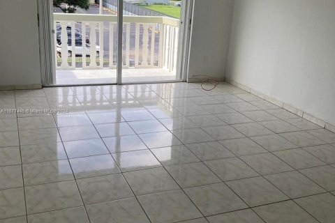 Copropriété à vendre à Miami, Floride: 2 chambres, 85.47 m2 № 1402973 - photo 6