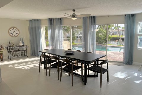 Casa en venta en Pompano Beach, Florida, 3 dormitorios, 181.44 m2 № 1281136 - foto 16