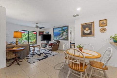 Casa en venta en North Port, Florida, 3 dormitorios, 118.36 m2 № 1362164 - foto 3