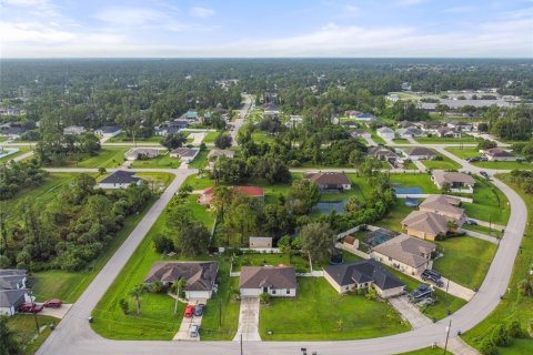 Villa ou maison à vendre à North Port, Floride: 3 chambres, 118.36 m2 № 1362164 - photo 16