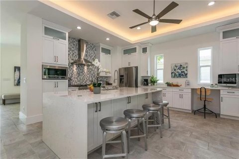 Casa en alquiler en Saint Petersburg, Florida, 3 dormitorios, 182 m2 № 1370141 - foto 4