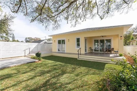 Casa en alquiler en Saint Petersburg, Florida, 3 dormitorios, 182 m2 № 1370141 - foto 26