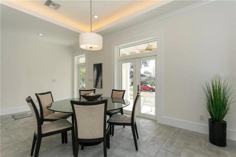 Casa en alquiler en Saint Petersburg, Florida, 3 dormitorios, 182 m2 № 1370141 - foto 12