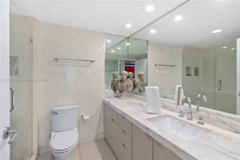 Copropriété à vendre à Miami, Floride: 3 chambres, 241.55 m2 № 1381891 - photo 20