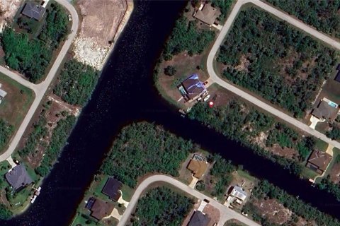 Terreno en venta en Port Charlotte, Florida № 1250727 - foto 7