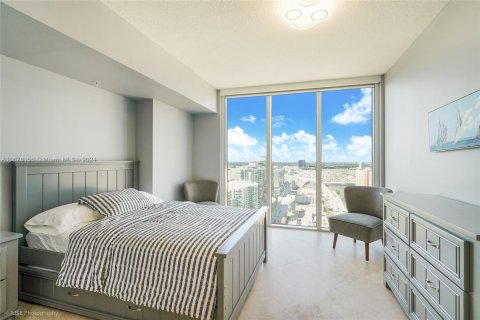 Condo in Sunny Isles Beach, Florida, 2 bedrooms  № 1400134 - photo 16