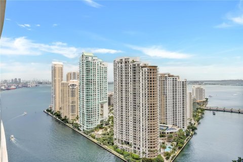 Condominio en venta en Miami, Florida, 3 dormitorios, 216.37 m2 № 1423961 - foto 7