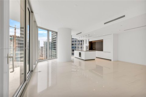 Condominio en venta en Miami, Florida, 3 dormitorios, 216.37 m2 № 1423961 - foto 10