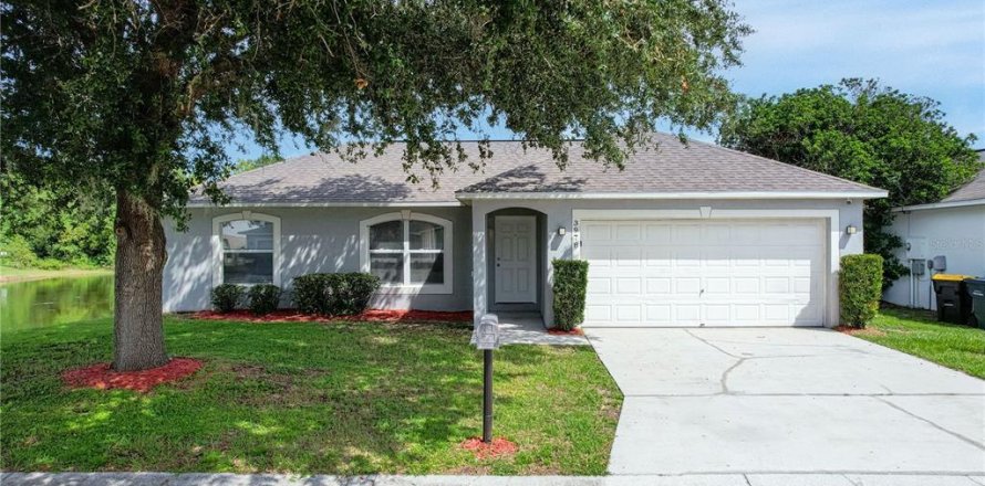 Casa en Winter Haven, Florida 3 dormitorios, 144.46 m2 № 1380765