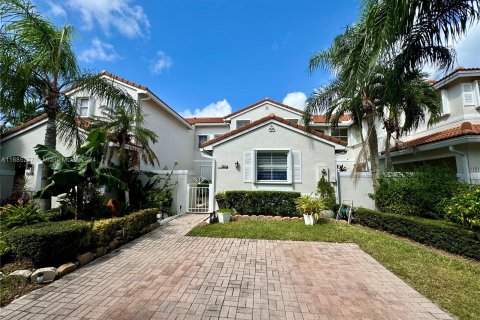 Adosado en venta en Hollywood, Florida, 3 dormitorios, 149.02 m2 № 1427474 - foto 1