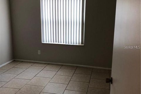 Condominio en venta en Orlando, Florida, 2 dormitorios, 84.08 m2 № 1032060 - foto 3