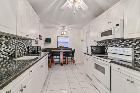 Condominio en venta en Lake Worth, Florida, 3 dormitorios, 154.5 m2 № 1098869 - foto 14