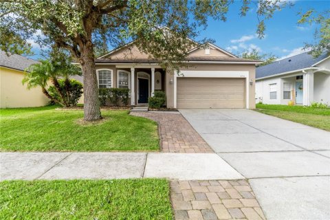 House in Orlando, Florida 3 bedrooms, 158.49 sq.m. № 1380778 - photo 1