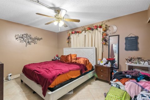 Condo in Deerfield Beach, Florida, 2 bedrooms  № 1096458 - photo 6