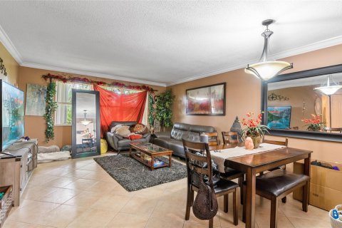 Condominio en venta en Deerfield Beach, Florida, 2 dormitorios, 78.04 m2 № 1096458 - foto 12
