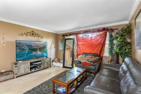 Condominio en venta en Deerfield Beach, Florida, 2 dormitorios, 78.04 m2 № 1096458 - foto 10
