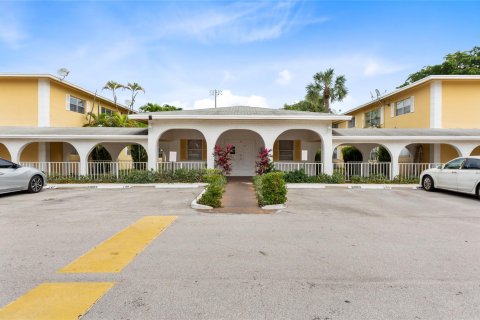 Copropriété à vendre à Deerfield Beach, Floride: 2 chambres, 78.04 m2 № 1096458 - photo 21