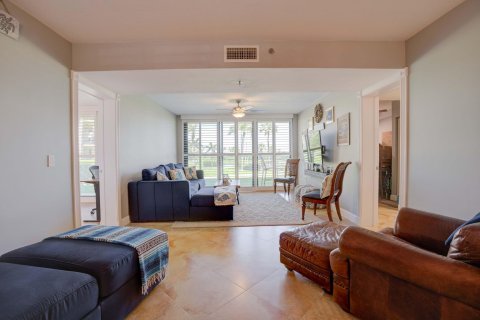 Condo in Jupiter, Florida, 2 bedrooms  № 1096415 - photo 1