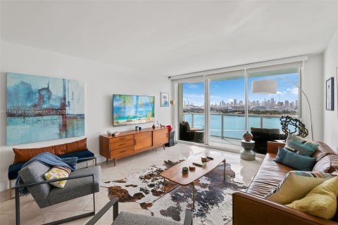 Condominio en venta en Miami Beach, Florida, 1 dormitorio, 69.31 m2 № 1035348 - foto 3