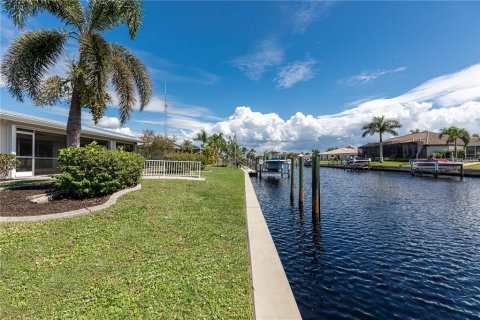 Villa ou maison à vendre à Punta Gorda, Floride: 3 chambres, 150.22 m2 № 1323278 - photo 10