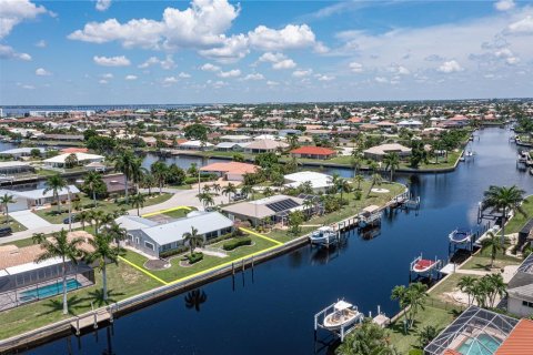 Villa ou maison à vendre à Punta Gorda, Floride: 3 chambres, 150.22 m2 № 1323278 - photo 8