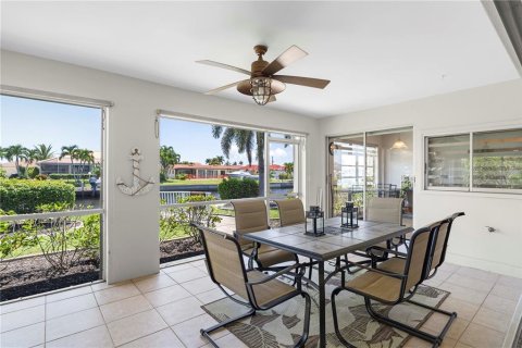 Villa ou maison à vendre à Punta Gorda, Floride: 3 chambres, 150.22 m2 № 1323278 - photo 27