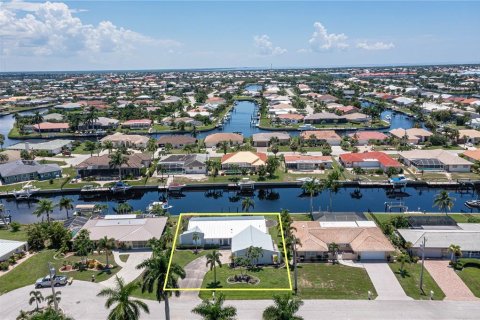 Villa ou maison à vendre à Punta Gorda, Floride: 3 chambres, 150.22 m2 № 1323278 - photo 13