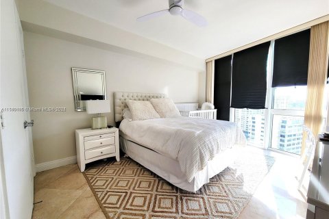 Copropriété à vendre à Hallandale Beach, Floride: 2 chambres, 165.55 m2 № 1033110 - photo 17