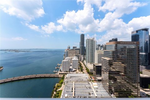 Condominio en venta en Miami, Florida, 3 dormitorios, 173.73 m2 № 1220963 - foto 1