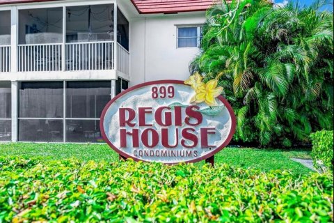 Condo in Deerfield Beach, Florida, 1 bedroom  № 1070303 - photo 11