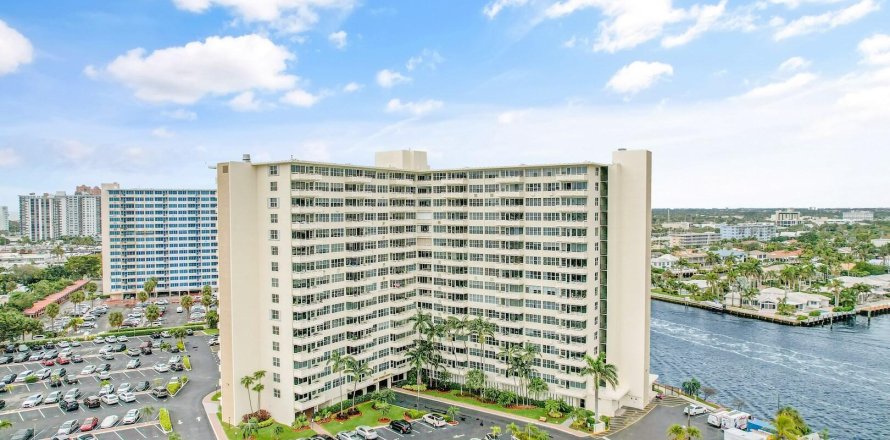 Condo in Fort Lauderdale, Florida, 1 bedroom  № 1054779