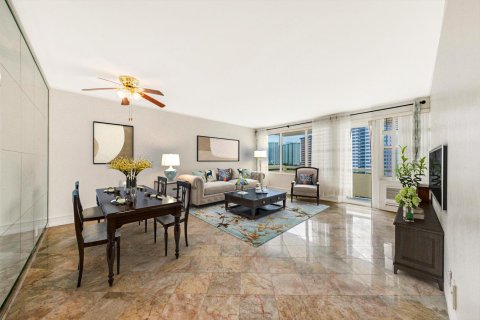 Condominio en venta en Fort Lauderdale, Florida, 1 dormitorio, 74.32 m2 № 1054779 - foto 25