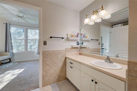 Condo in Sarasota, Florida, 1 bedroom  № 1378081 - photo 22