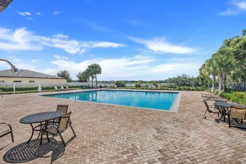 Casa en venta en Groveland, Florida, 4 dormitorios, 195.37 m2 № 1378113 - foto 24