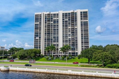 Copropriété à louer à Tampa, Floride: 3 chambres, 185.43 m2 № 1378111 - photo 26